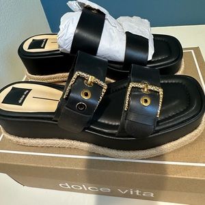 Brand new Dolce Vita Canyon sandals
